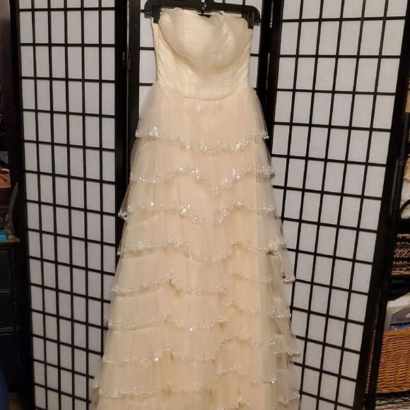 Elegant Strapless Cream A LINE Gown with RUFFLE Sequin Details - Picture 3 of 8